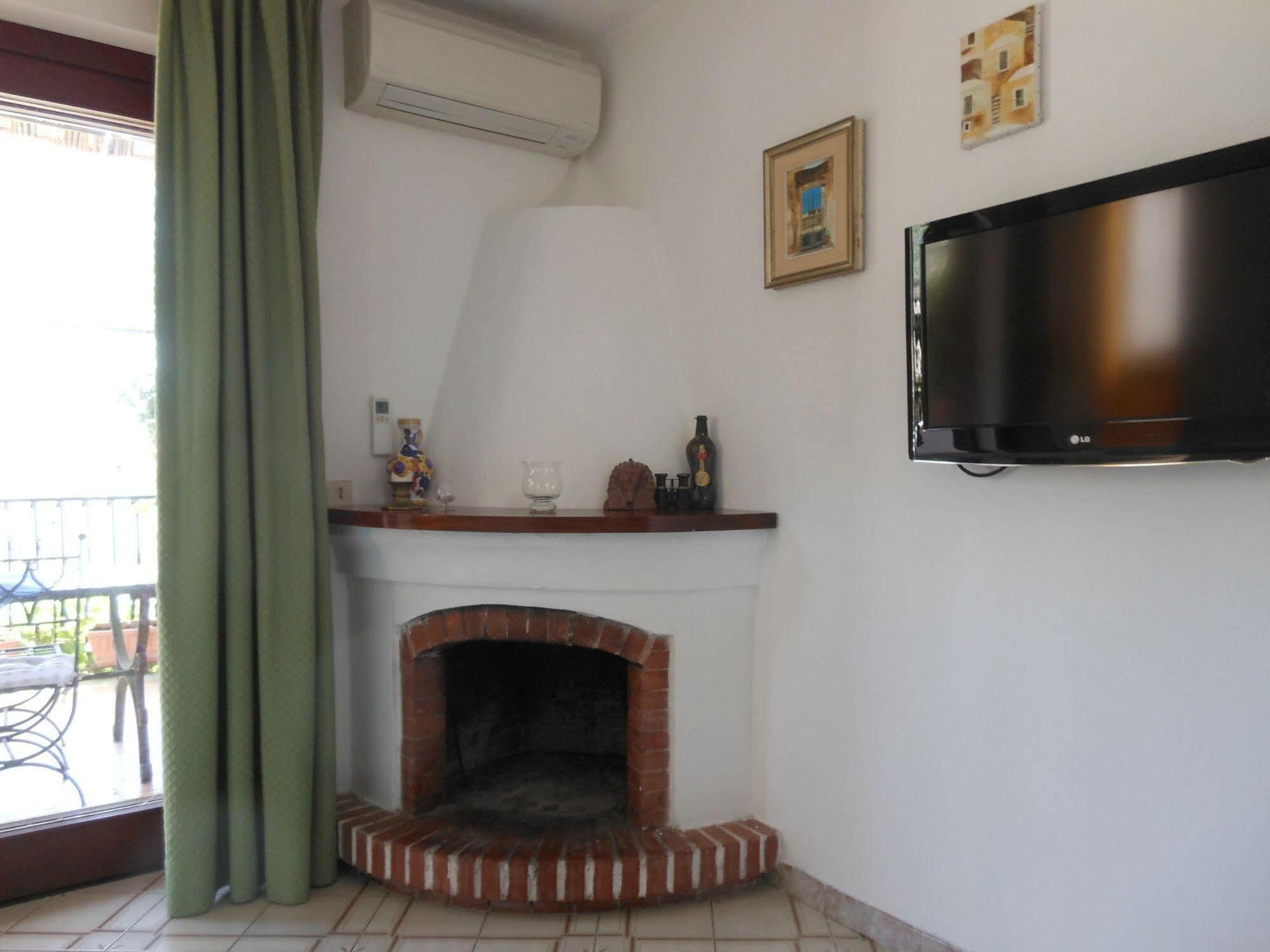 B&B Le Ninfee Di Ποζιτάνο Εξωτερικό φωτογραφία